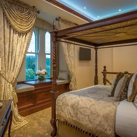 Kilronan Castle Hotel-3
