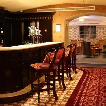 Kilronan Castle Hotel-2